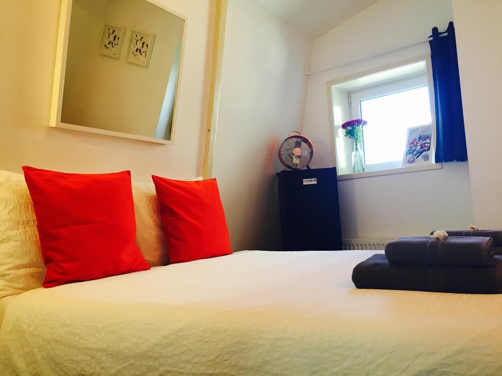 Manikomio Bed & Breakfast Amsterdam Ngoại thất bức ảnh