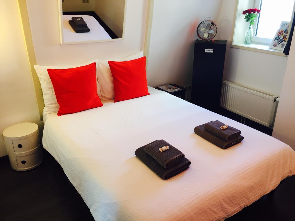 Manikomio Bed & Breakfast Amsterdam Ngoại thất bức ảnh